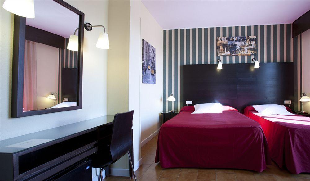 Hrc Hotel Madrid Dış mekan fotoğraf