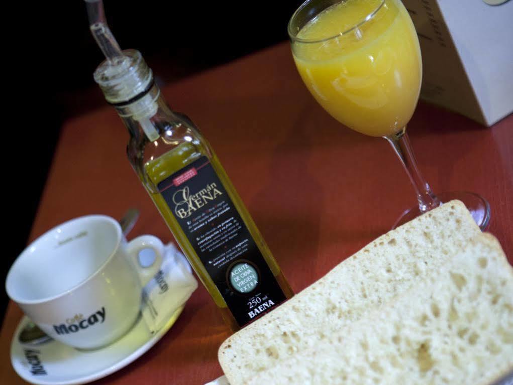 Hrc Hotel Madrid Dış mekan fotoğraf