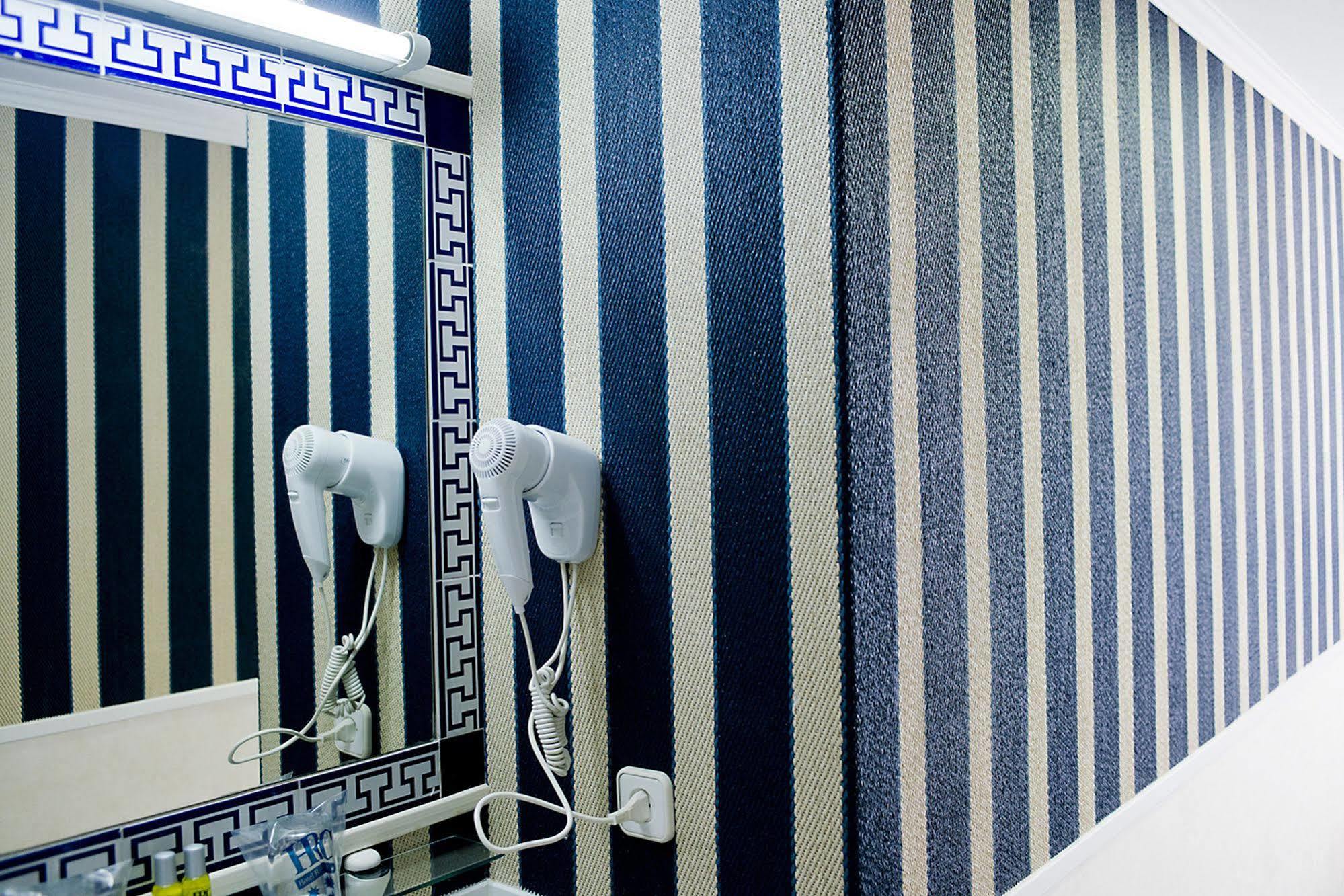 Hrc Hotel Madrid Dış mekan fotoğraf